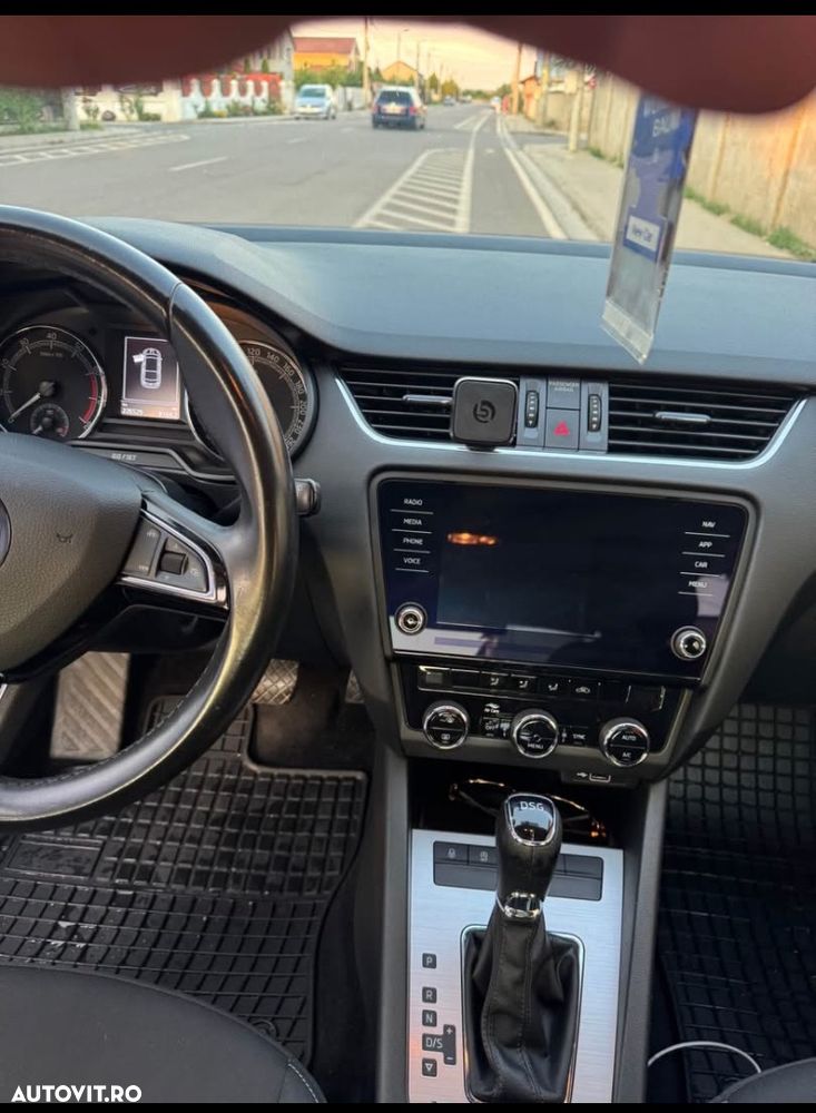Skoda Octavia 1.2 TSI ACTIVE DSG - 9