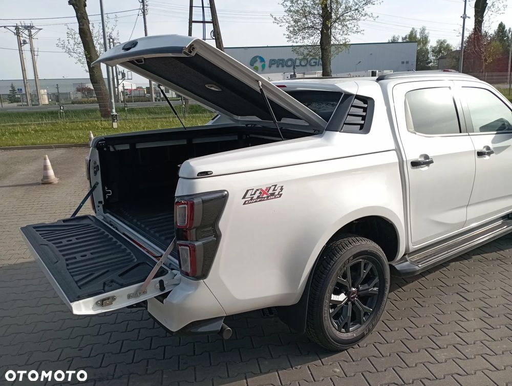 Isuzu D-Max 1.9 DC LSE - 15