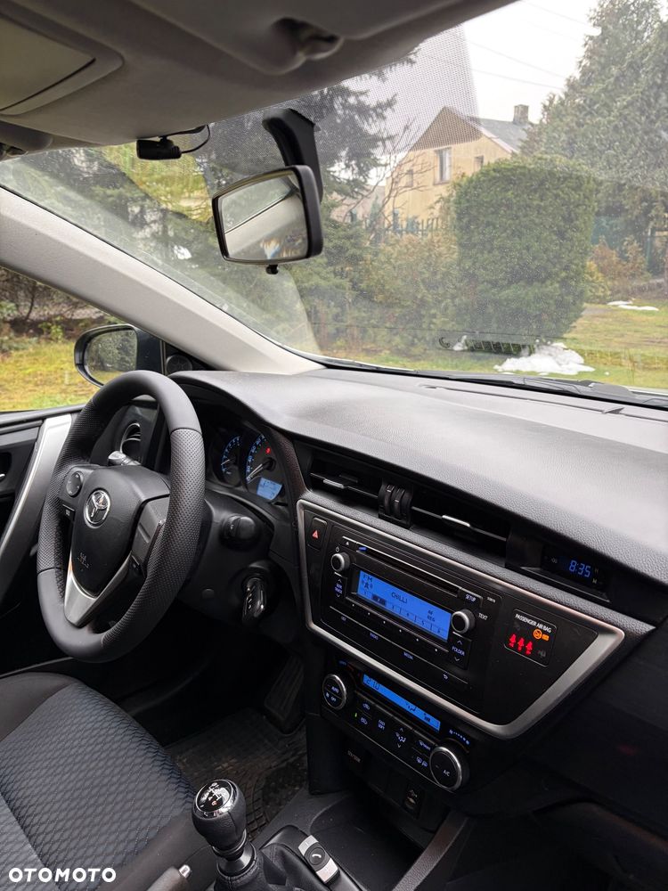 Toyota Auris 1.6 Dynamic - 9