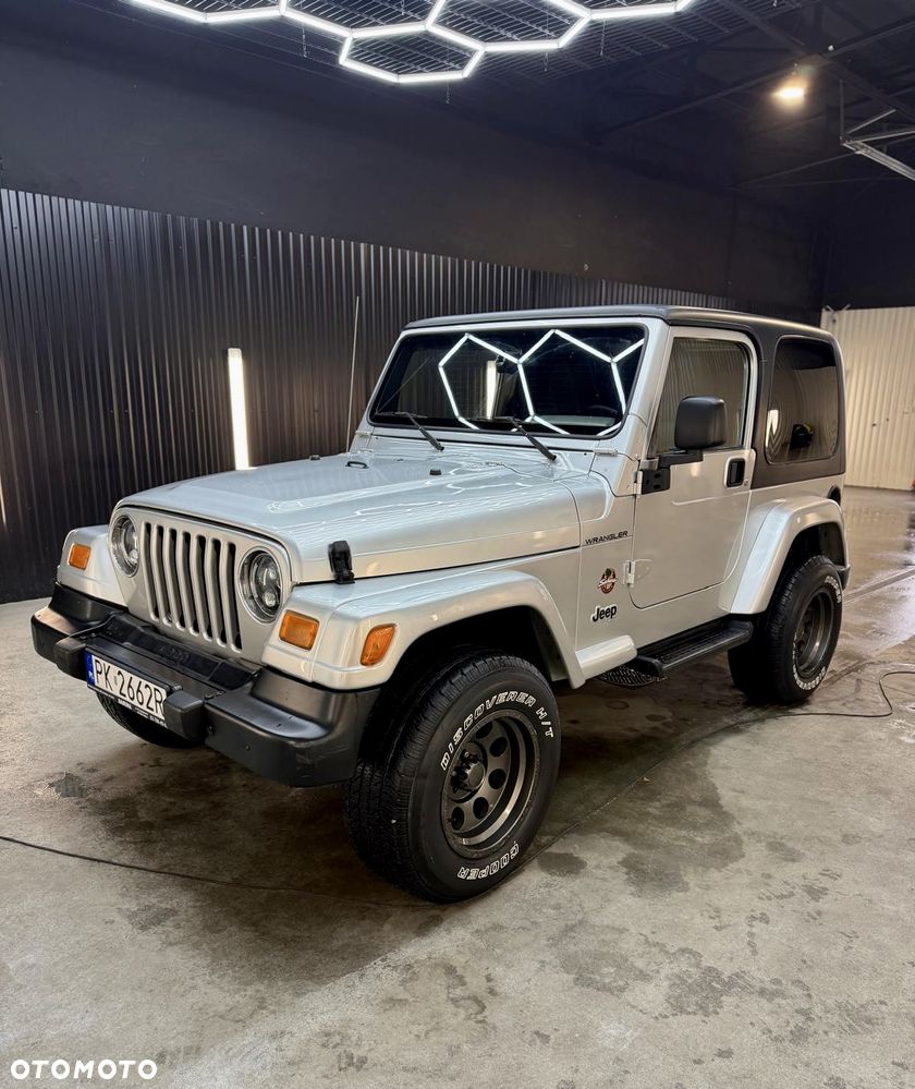 Jeep Wrangler 4.0 Sahara - 1