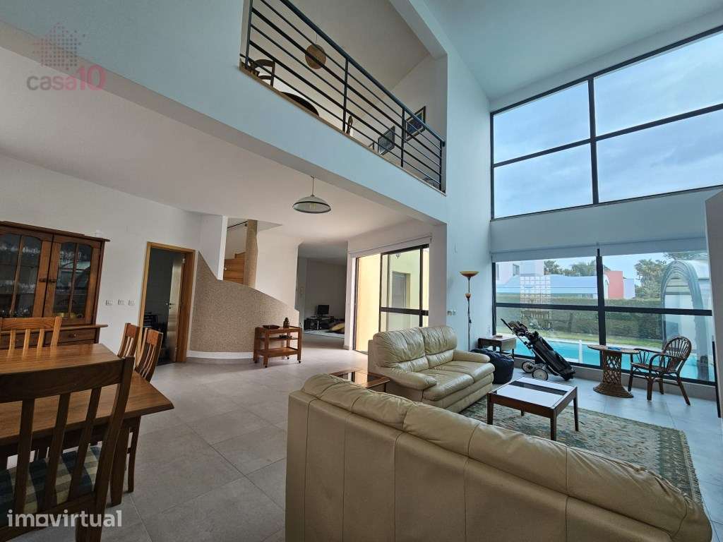 Moradia V3 com piscina para arrendar em Palmela - Grande imagem: 2/23