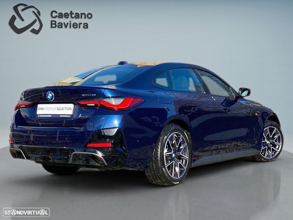BMW i4 eDrive35 Pack Desportivo M - 2