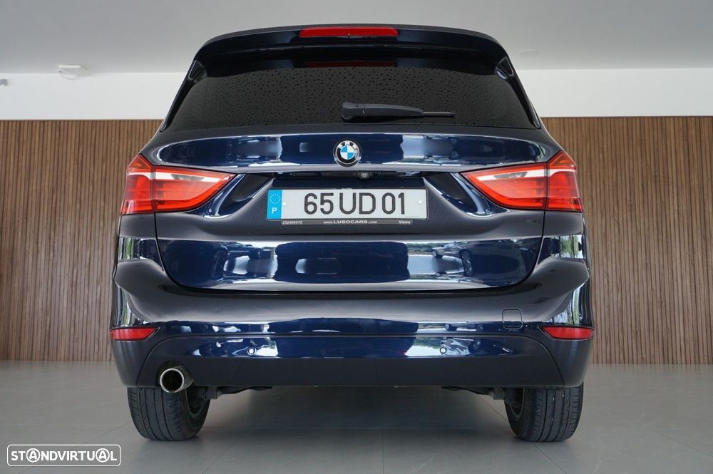BMW 216 Active Tourer d Line Sport Auto - 38