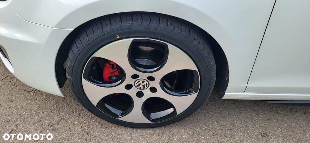Volkswagen Golf 2.0 GTI - 20