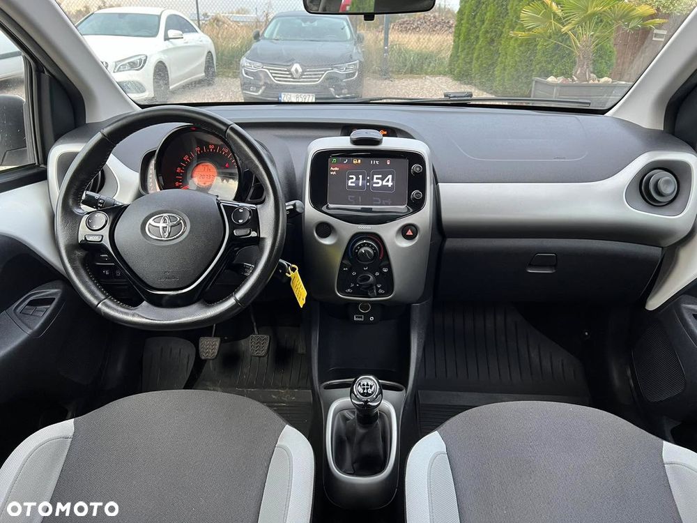 Toyota Aygo x-clusive Style Selection - 7