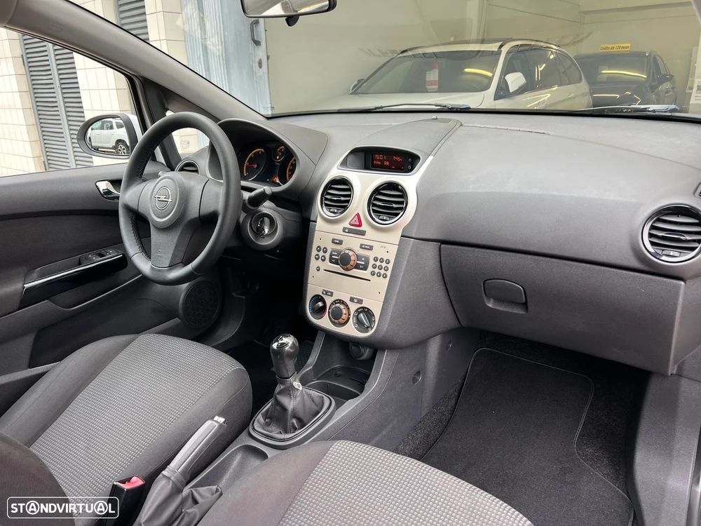 Opel Corsa 1.3 CDTI VAN AC - 11