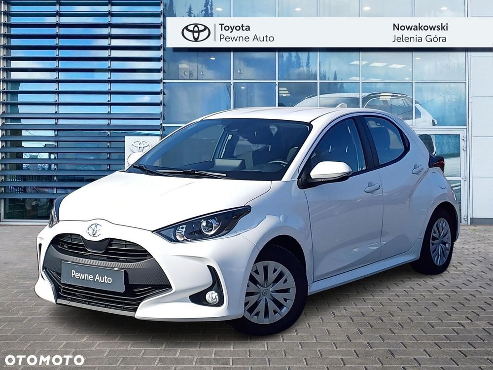 Toyota Yaris - 1
