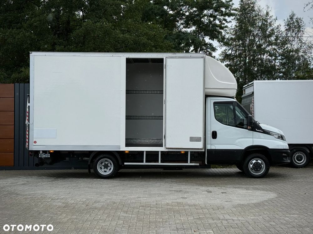 Iveco Daily 35C18 3.0 HPI 180KM / 2023 Rok Produkcji / Kontener 4,7m + Winda 750KG / Automat Hi-Matic / ZAREJESTROWANY W PL - 6