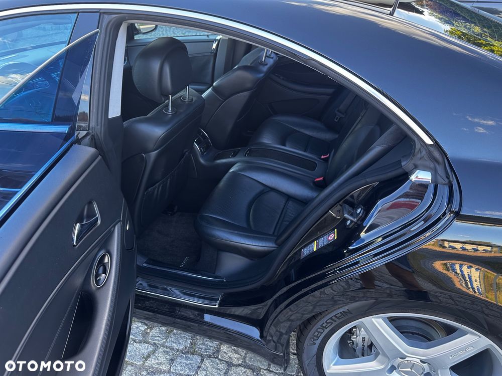 Mercedes-Benz CLS - 23