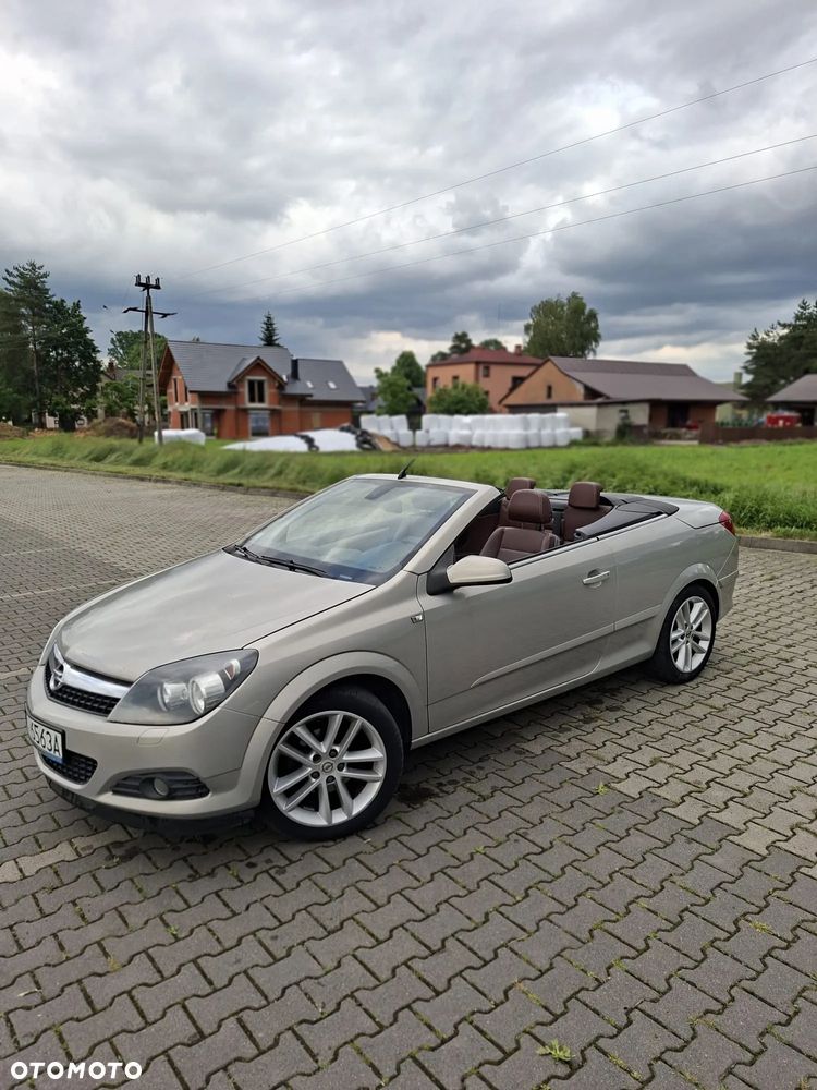 Opel Astra 1.8 Cosmo - 1