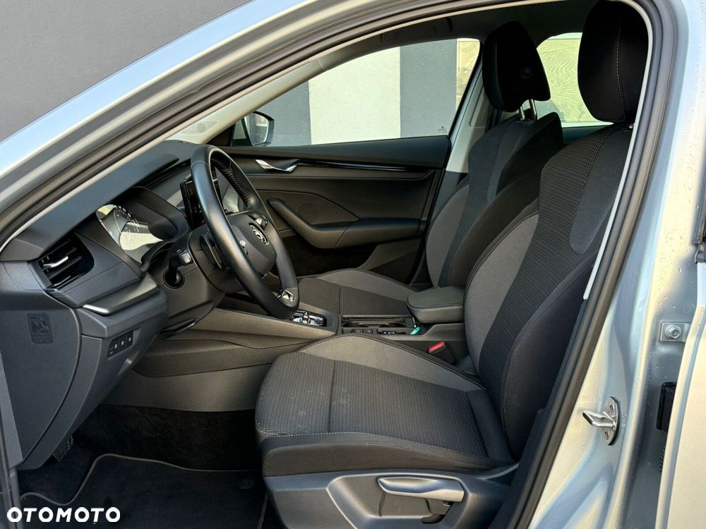 Skoda Octavia 2.0 TDI Ambition DSG - 9