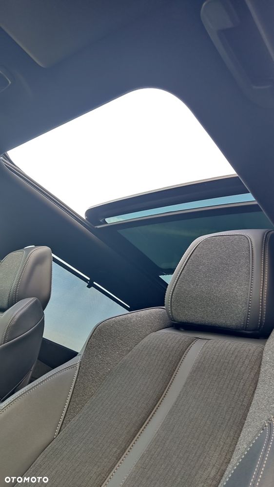 Peugeot 5008 BlueHDi 130 EAT8 GT - 27