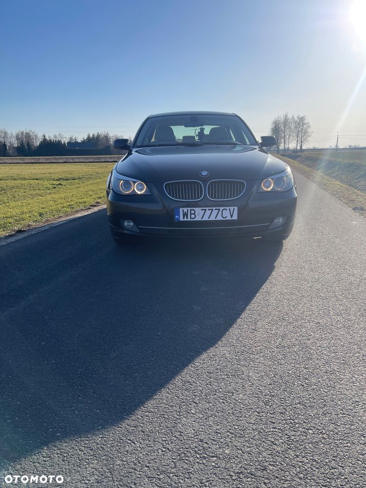 BMW Seria 5 520d - 12
