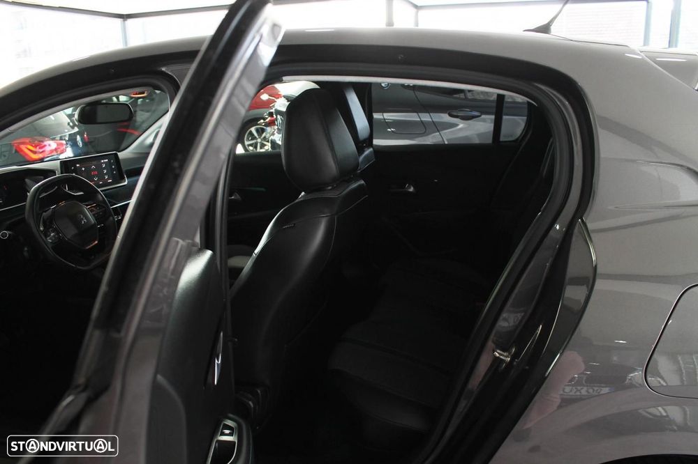 Peugeot 208 1.2 PureTech Allure - 12