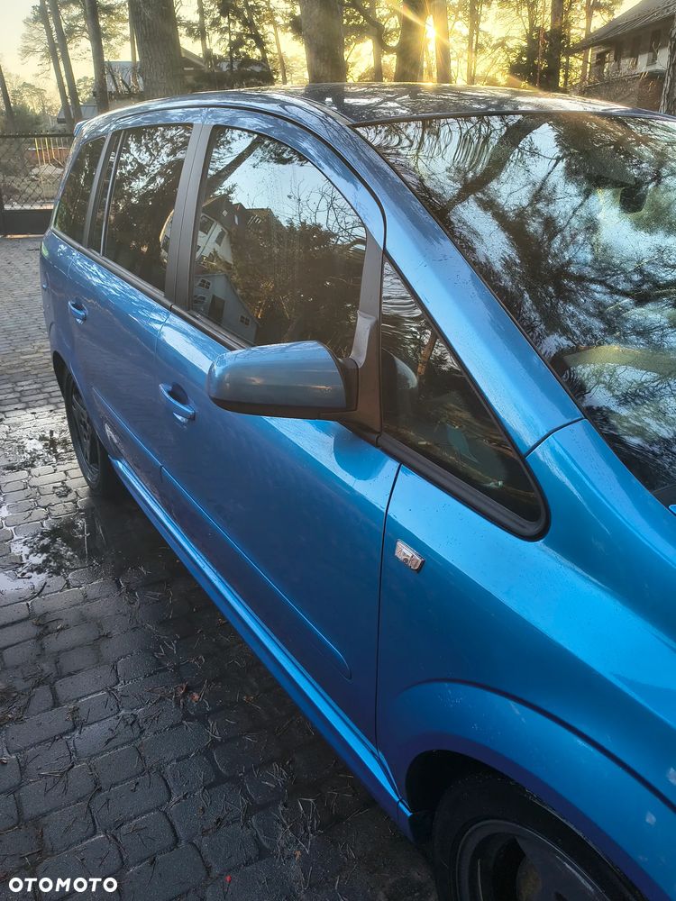 Opel Zafira - 6