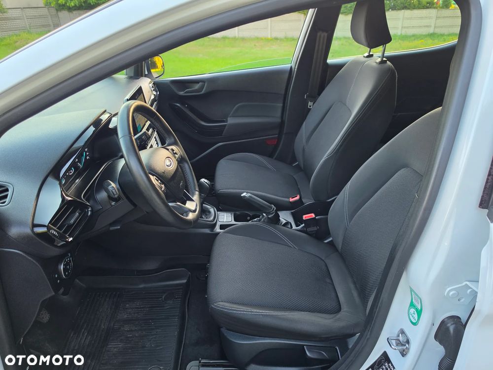 Ford Fiesta - 19