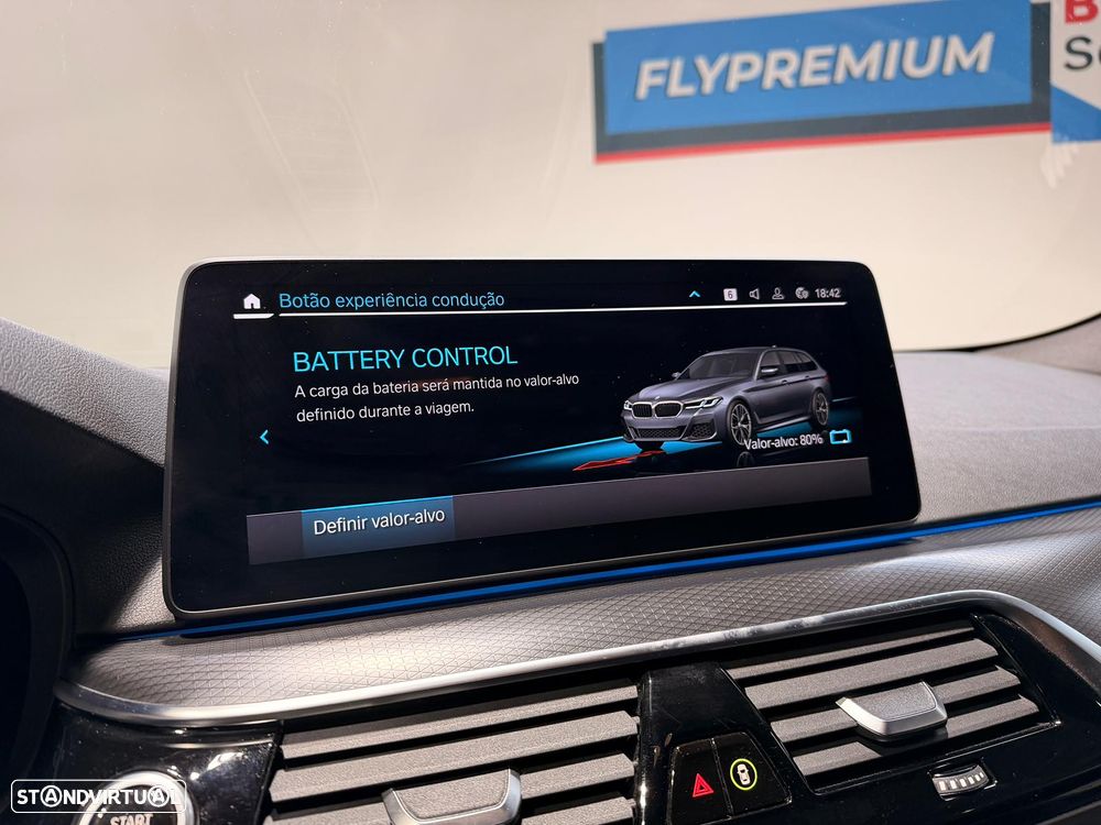 BMW 530 e Pack Desportivo M - 34