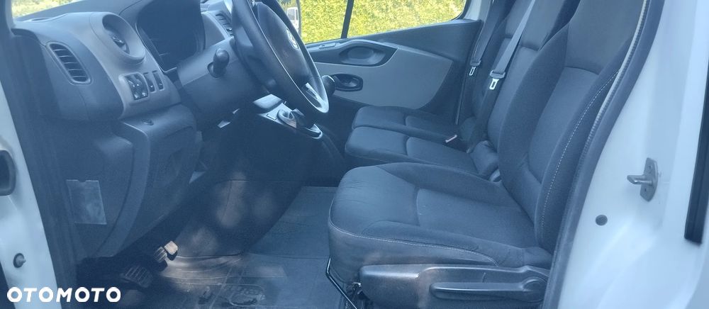 Renault Trafic - 6