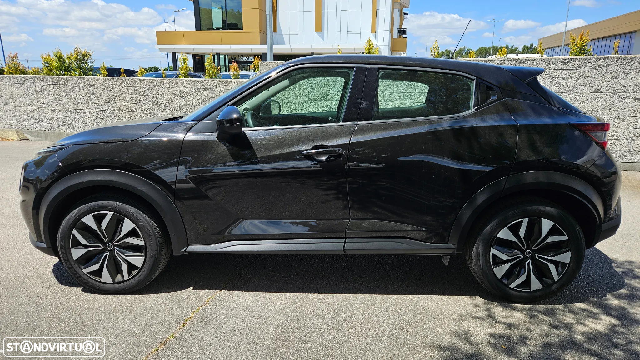 Nissan Juke 1.0 DIG-T Acenta DCT - 4