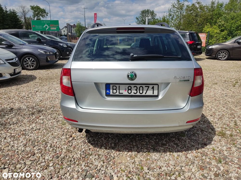 Skoda Superb 1.6 TDI Ambition Greenline - 6