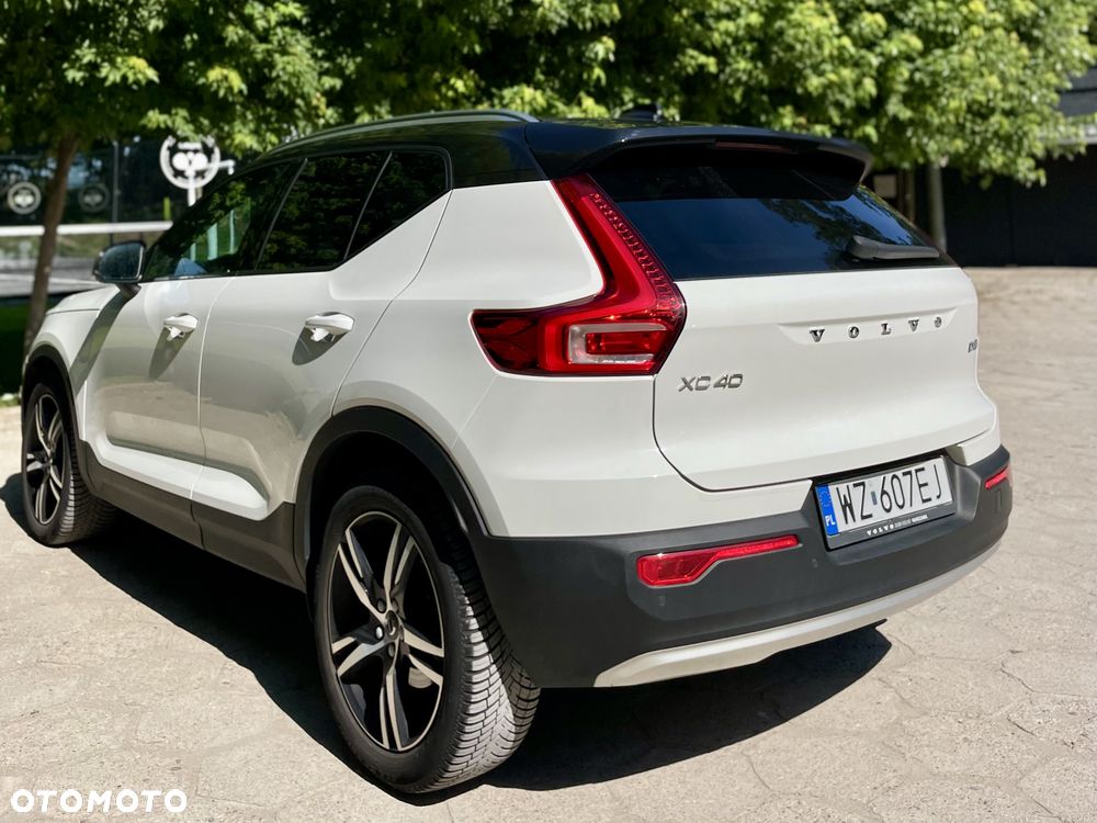 Volvo XC 40 D4 AWD Momentum Pro - 10