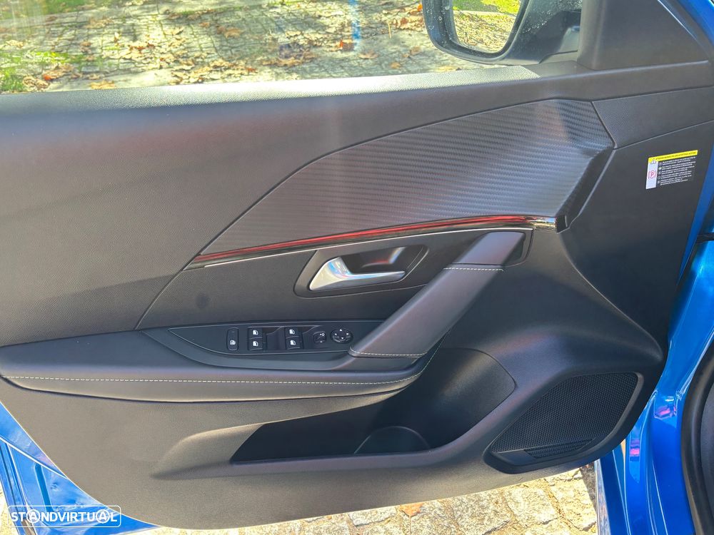 Peugeot e-208 GT Pack - 14