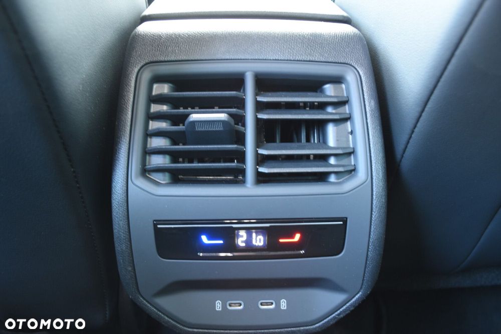 Cupra Leon 2.0 TDI DSG - 33