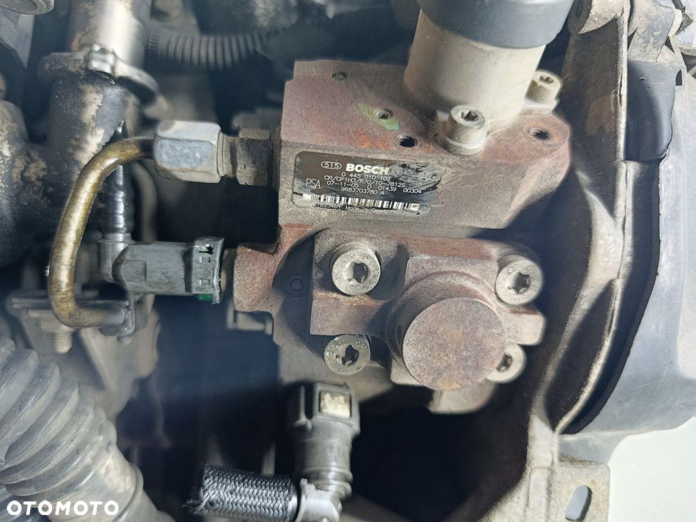 SILNIK VOLVO C30 D4164T 1.6 D 109KM - 7