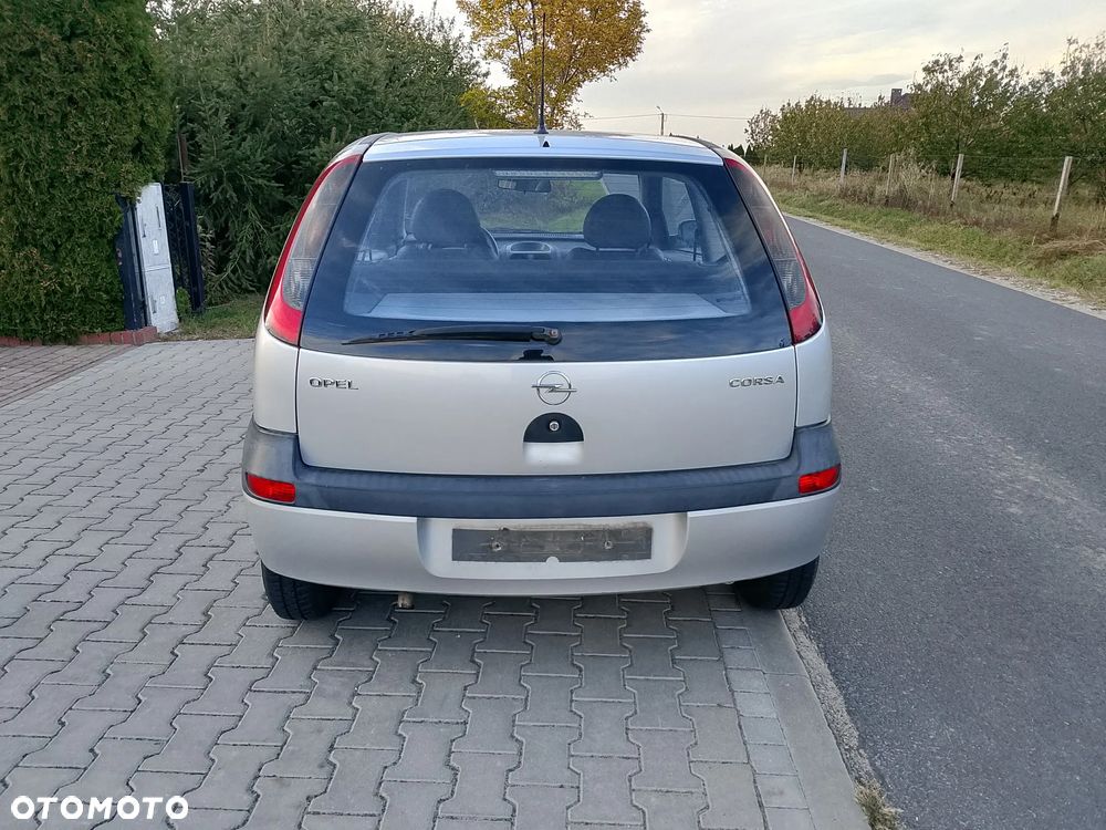 Opel Corsa - 4