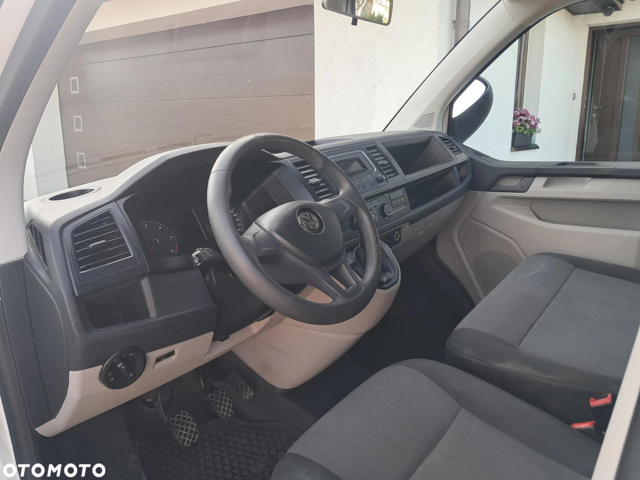 Volkswagen Transprter T6 - 14