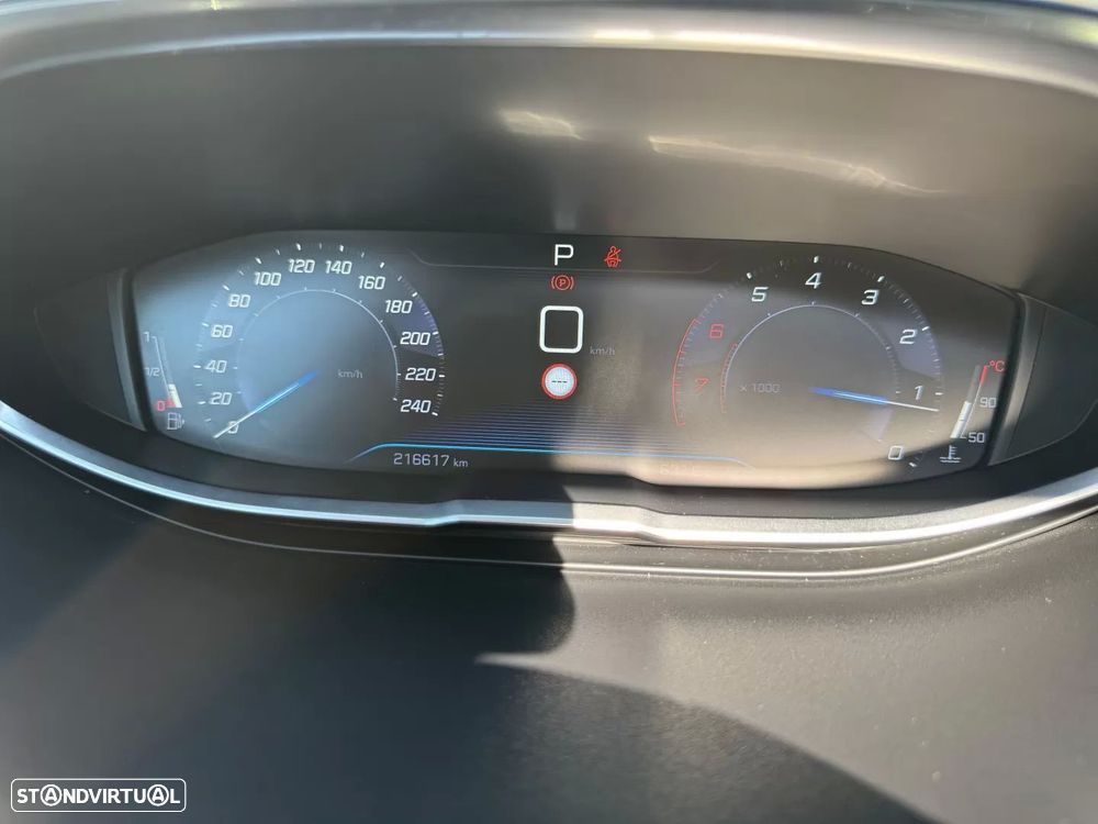 Peugeot 3008 THP 165 EAT6 Stop & Start Allure - 35