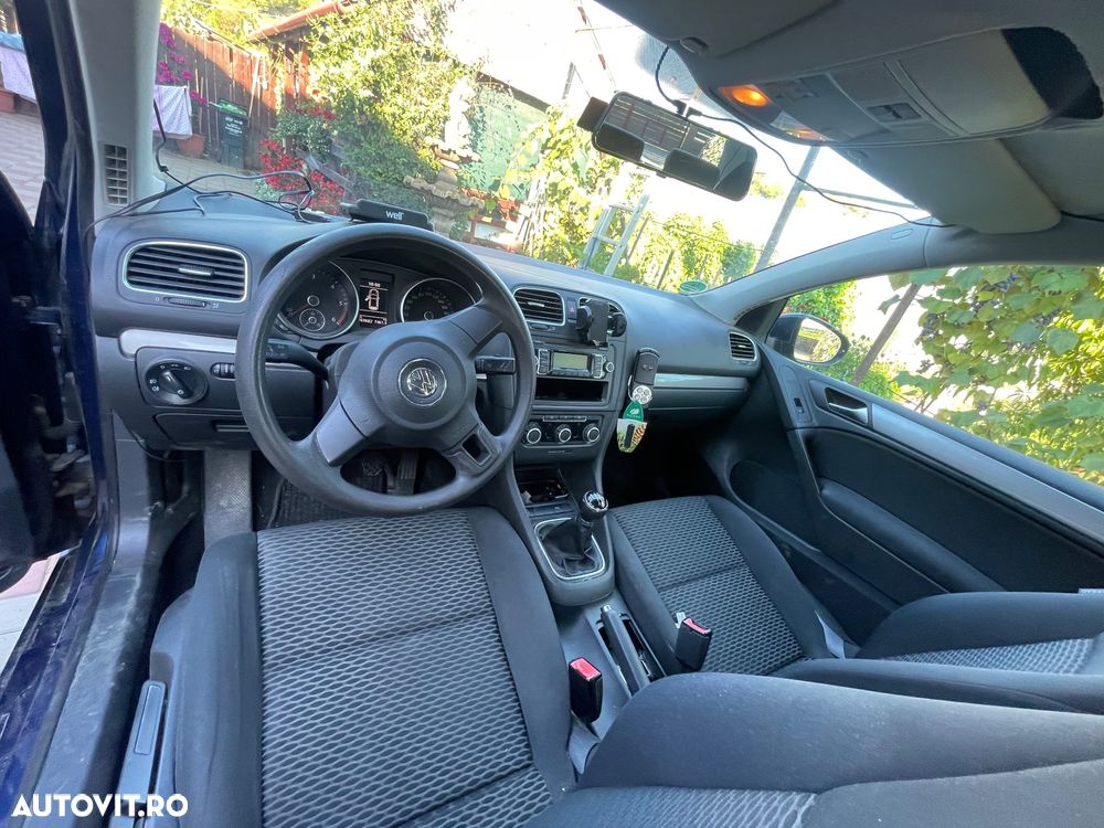 Volkswagen Golf 1.6 TDI DPF Trendline - 5