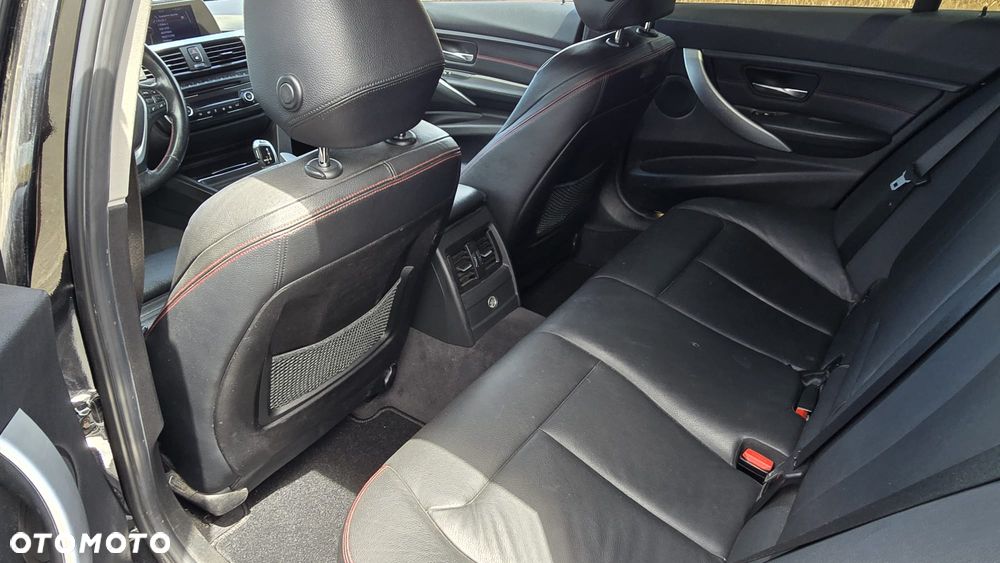 BMW Seria 3 - 17