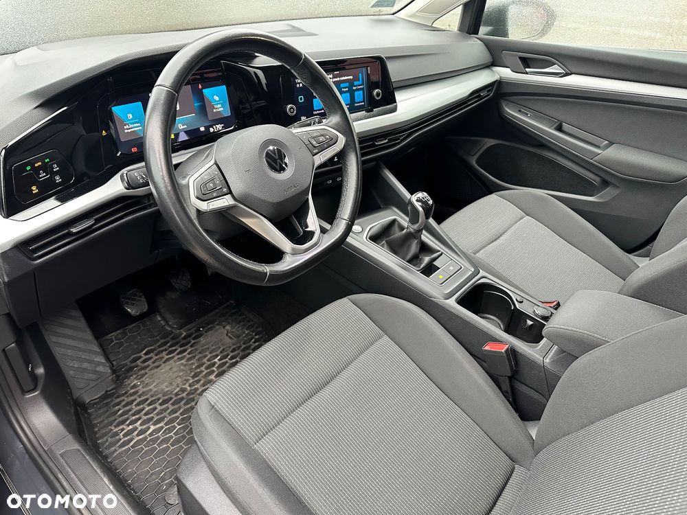 Volkswagen Golf 1.0 TSI - 8