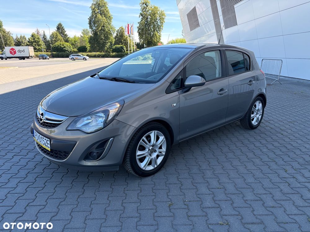 Opel Corsa 1.4 T Cosmo S&S - 10