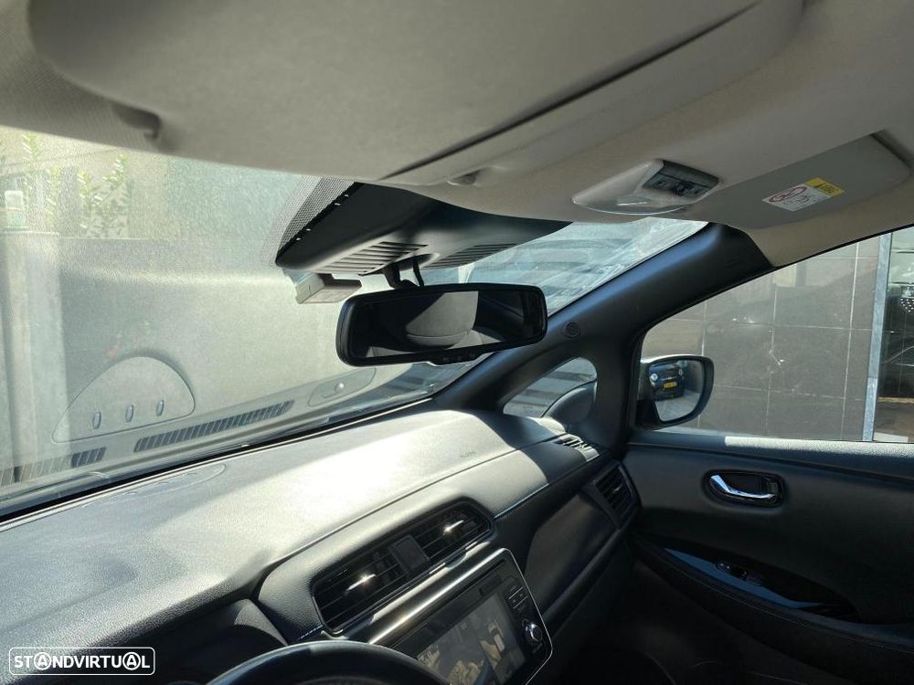 Nissan Leaf N-Connecta - 26