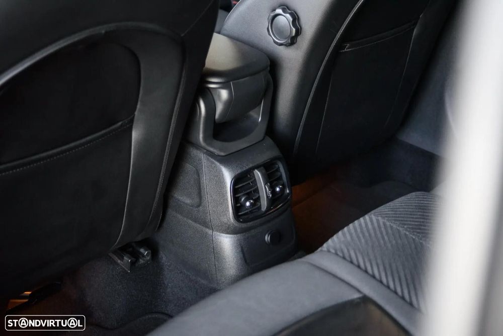 MINI Countryman Cooper D John Cooper Works - 30