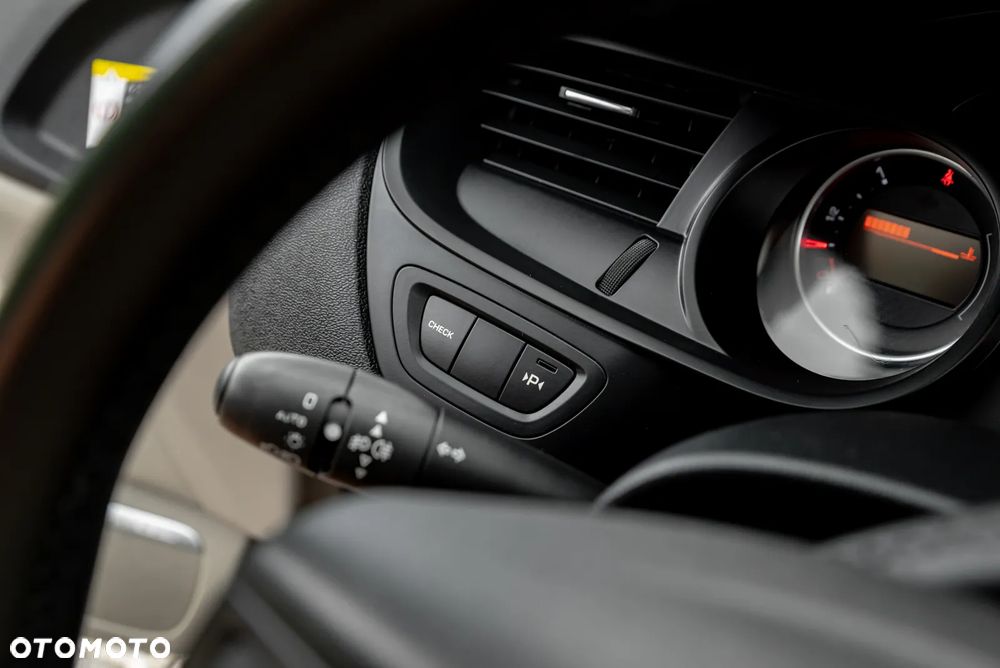 Citroën C5 V6 HDi 240 Biturbo FAP Exclusive - 31