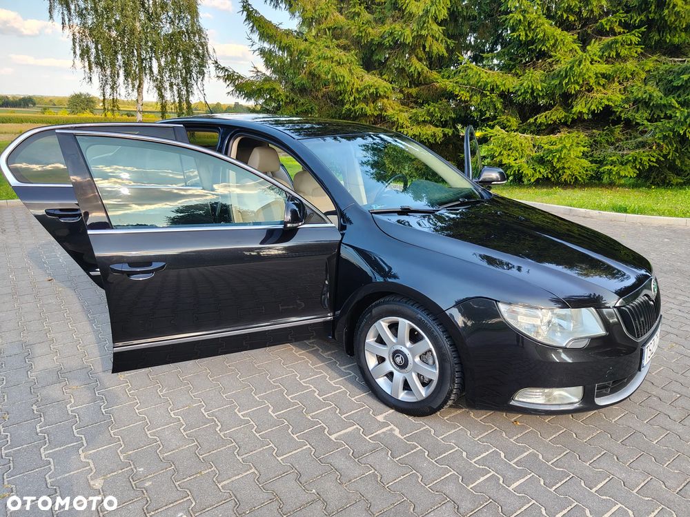 Skoda Superb 1.8 TSI Ambition - 29