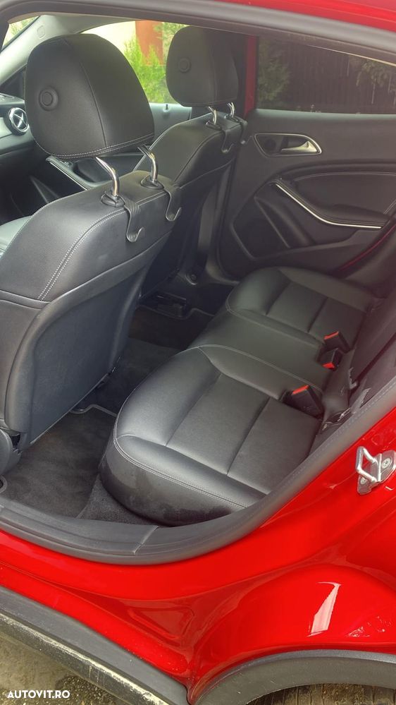 Mercedes-Benz GLA 220 d 4MATIC Aut. - 10