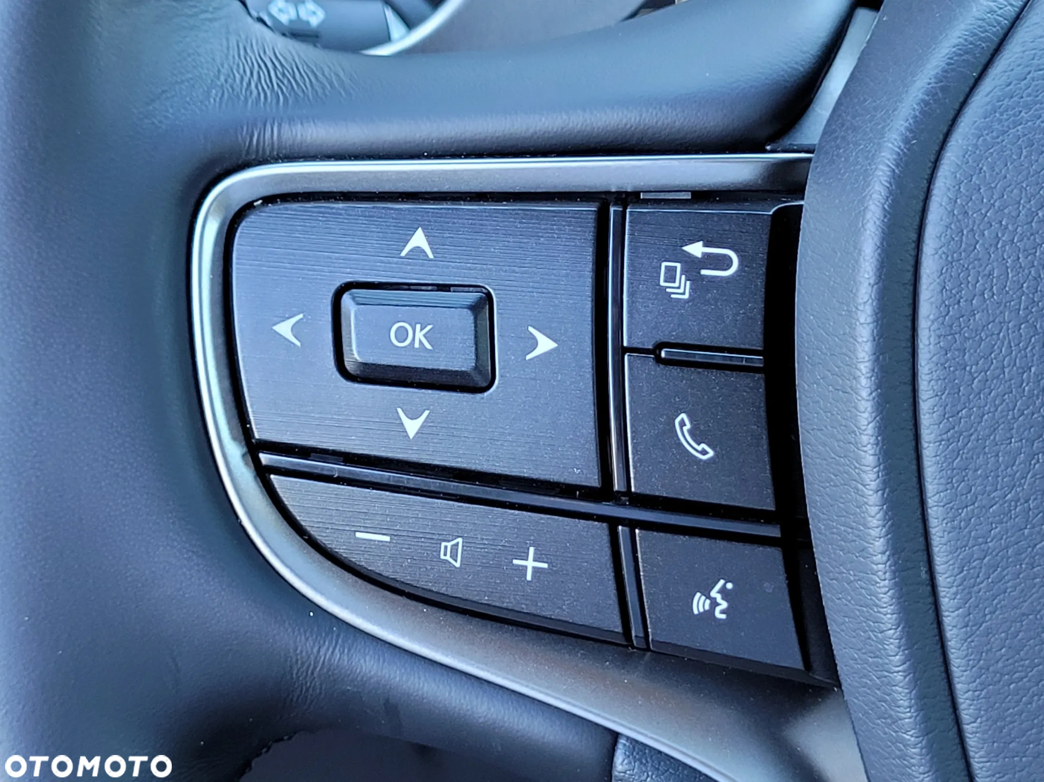 Lexus ES - 28