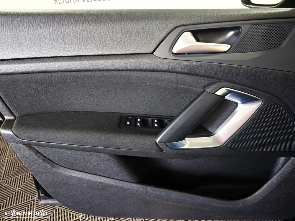 Peugeot 308 1.2 PureTech Style - 16
