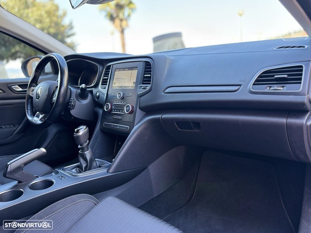 Renault Mégane Sport Tourer 1.5 dCi Limited - 17