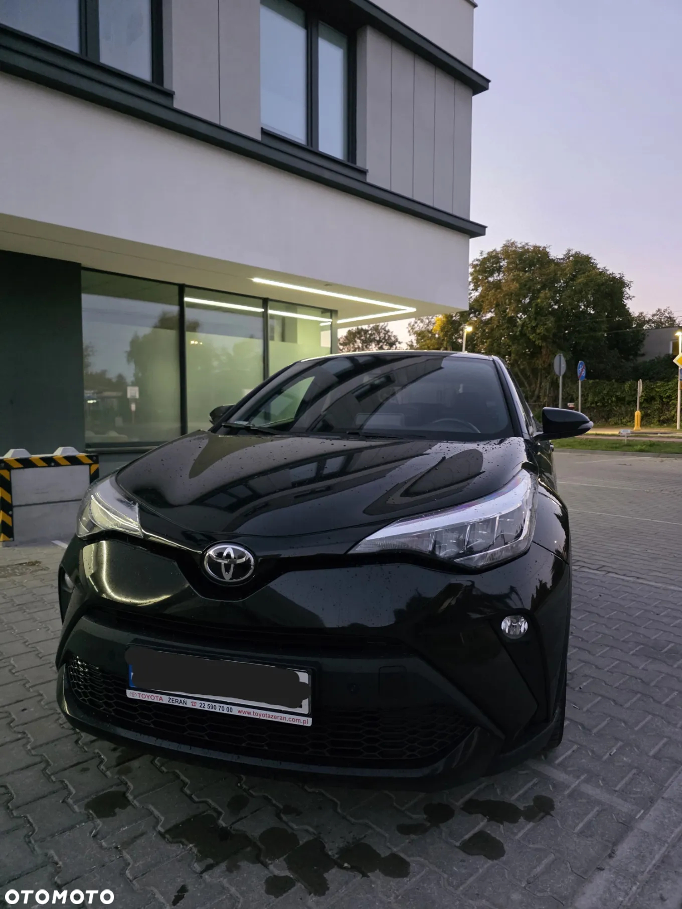 Toyota C-HR 1.2 T Style - 4