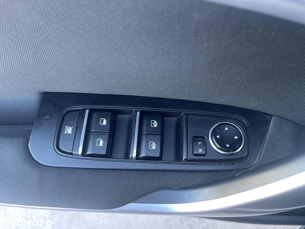 Kia XCeed 1.5 T-GDI M - 22