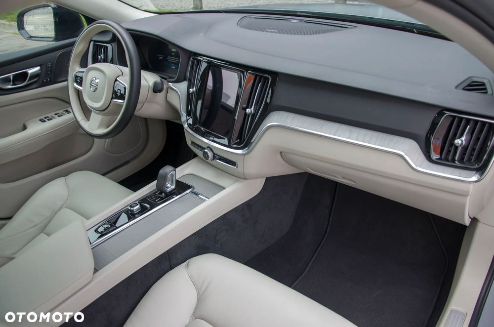 Volvo S60 B5 B Geartronic RDesign - 12