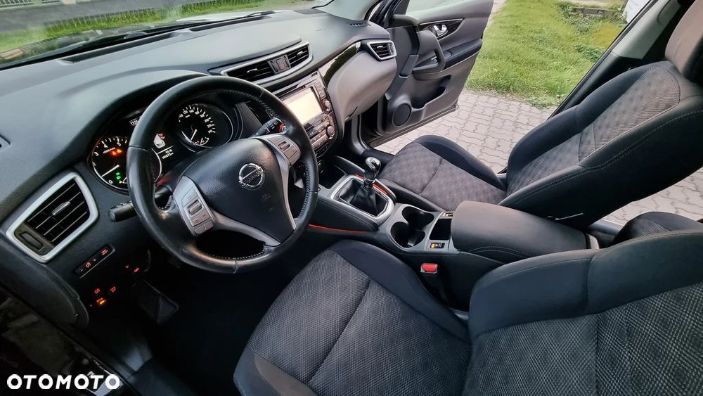 Nissan Qashqai 1.2 DIG-T 360 - 29
