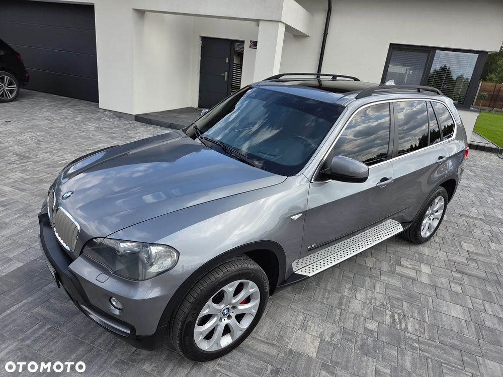 BMW X5 xDrive48i - 18