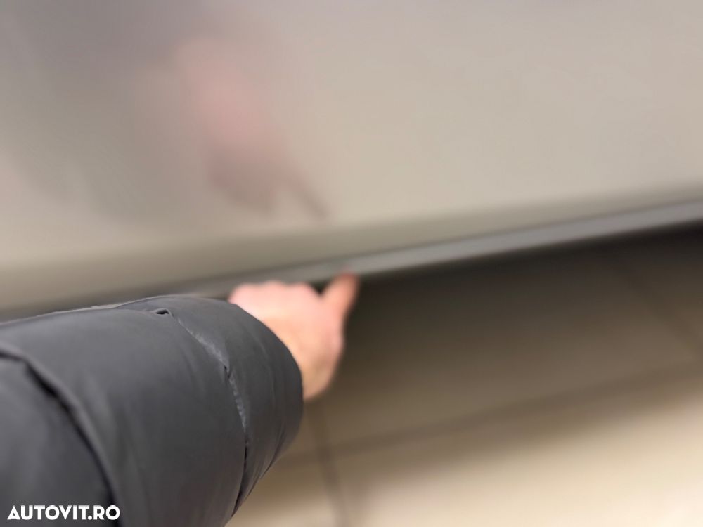 Toyota Auris 1.8 L VVT-i Sol + - 25