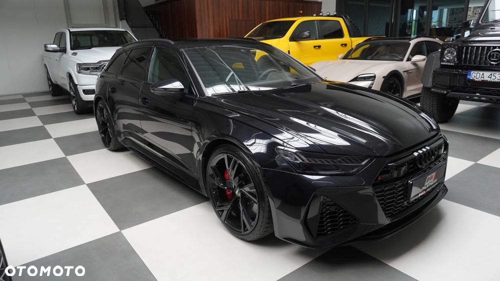 Audi RS6 Avant - 14